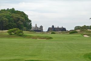 Friars Head 13th Approach